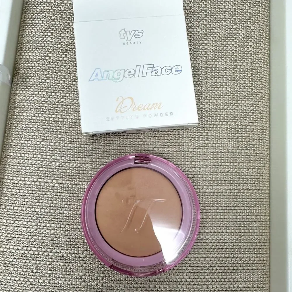 NEW tys Beauty Angel Face Dream Sheer Medium Compact Setting Powder, MSRP $30